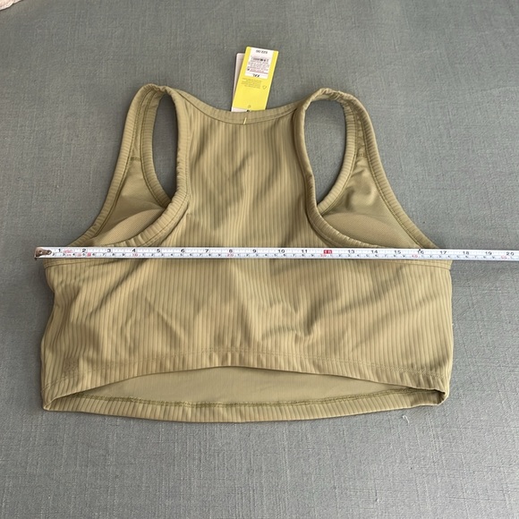 All In Motion Green Longline Sports Bra - Picture 3 of 9